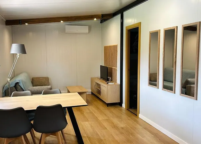 Casas Privadas Con Aire Acondicionado & Piscina Privada *