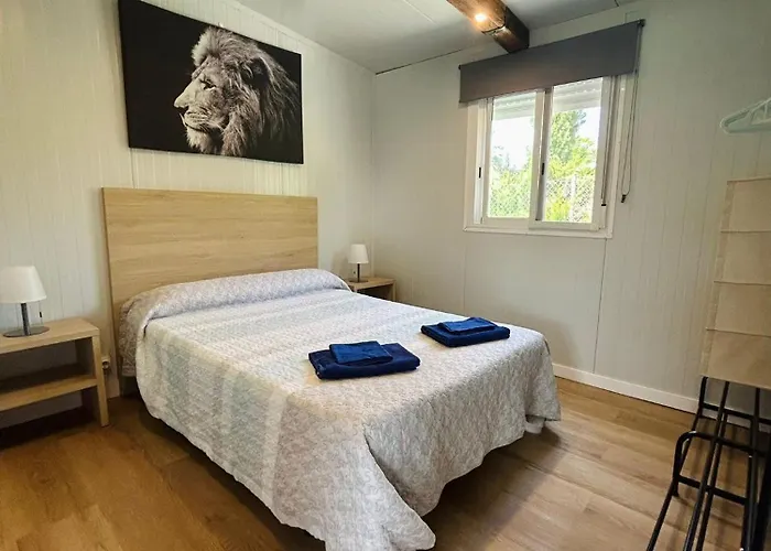 펜션 Casas Privadas Con Aire Acondicionado & Piscina Privada 콘일데라프론테라